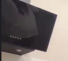 281x255